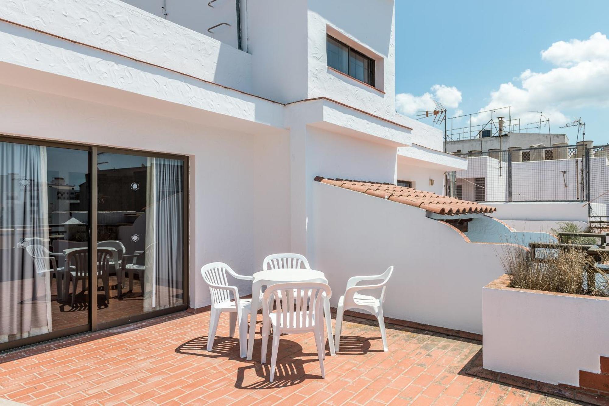 Apartamentos Orosol 2 By Typic Hotels San Antonio  Rom bilde
