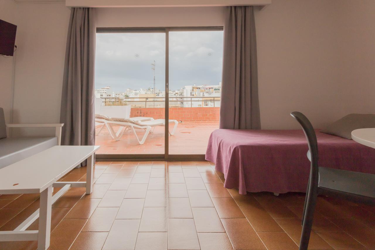 Apartamentos Orosol 2 By Typic Hotels San Antonio  Eksteriør bilde