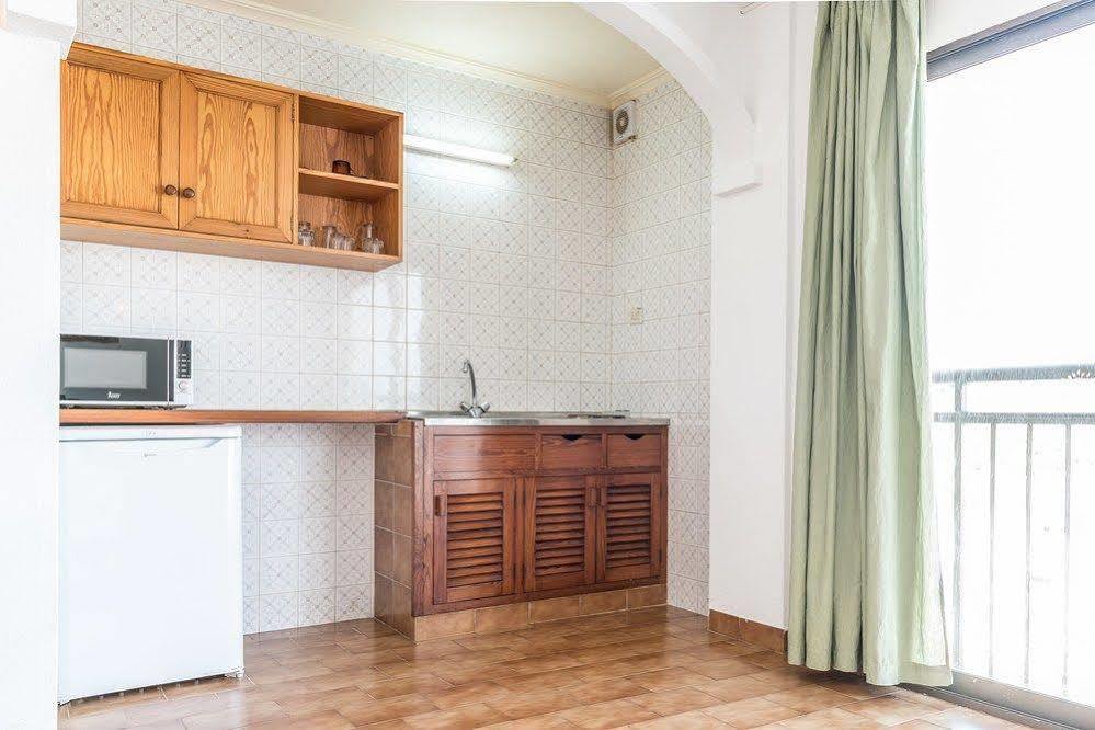 Apartamentos Orosol 2 By Typic Hotels San Antonio  Eksteriør bilde