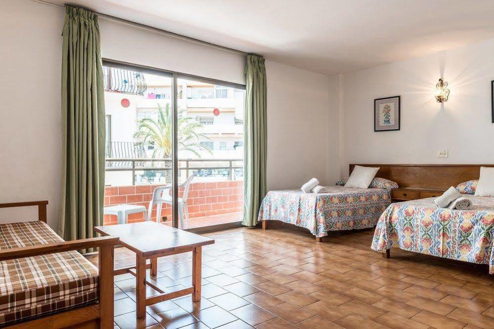 Apartamentos Orosol 2 By Typic Hotels San Antonio  Eksteriør bilde