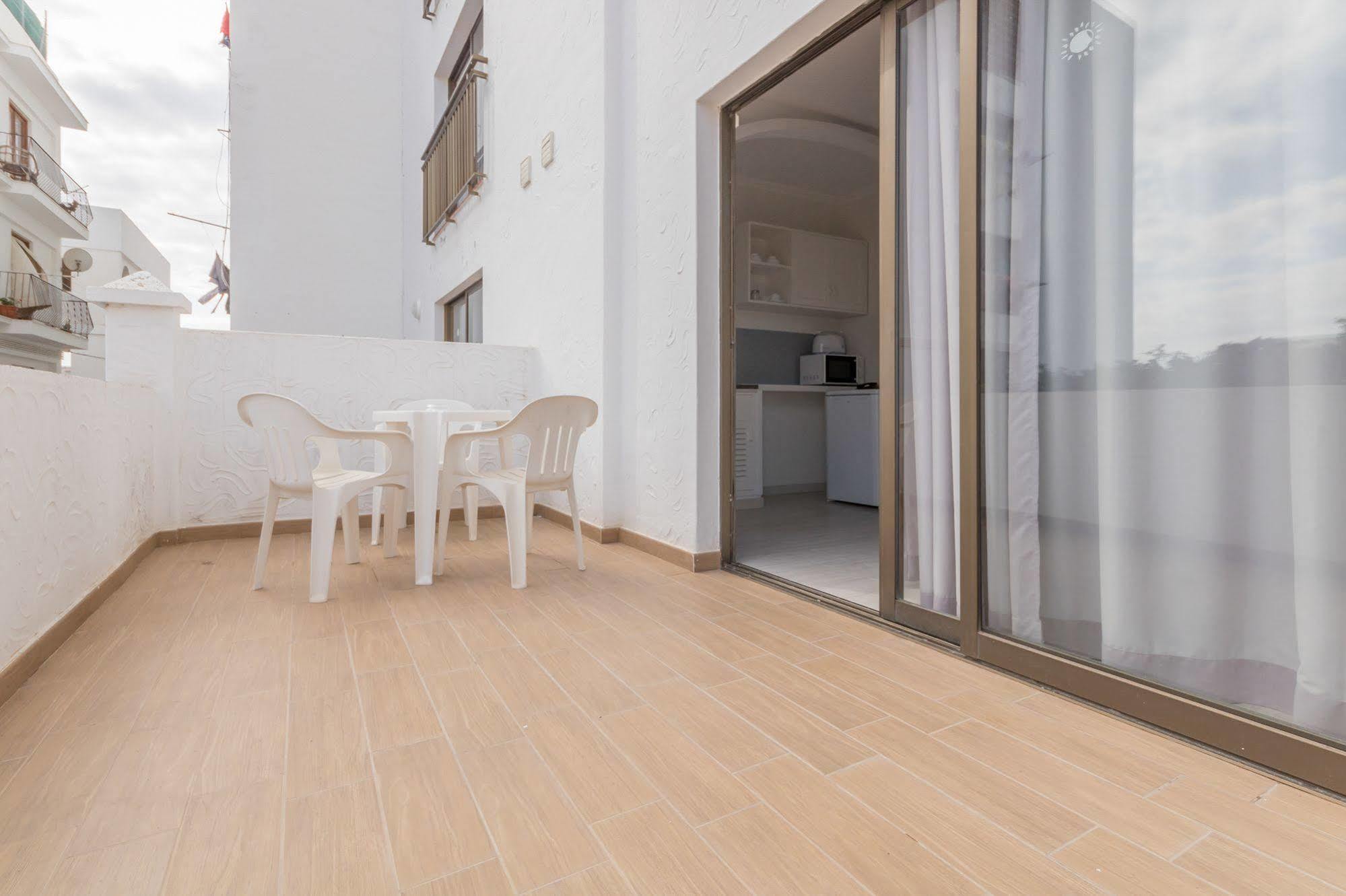 Apartamentos Orosol 2 By Typic Hotels San Antonio  Eksteriør bilde
